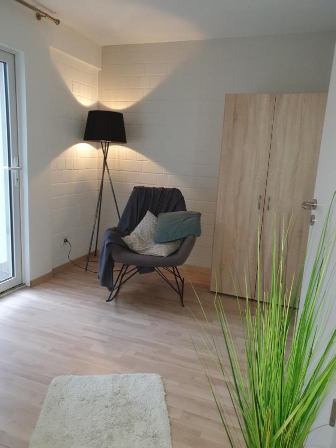 Privat Apartaments , Eigene Eigang, Eigene Badezimmer, Und Eigene Kueche Штрален Экстерьер фото